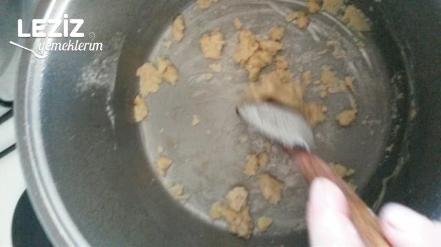 Mor Lahana Çorbası