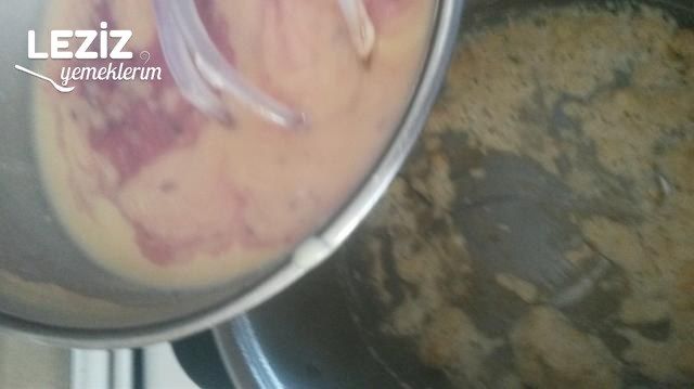 Mor Lahana Çorbası