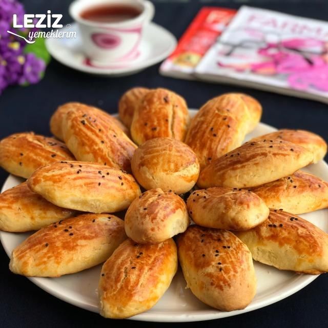 Mayasız Kıyır Poğaça Tarifi