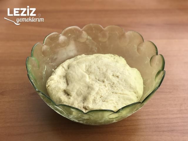 Mayasız Kıyır Poğaça Tarifi