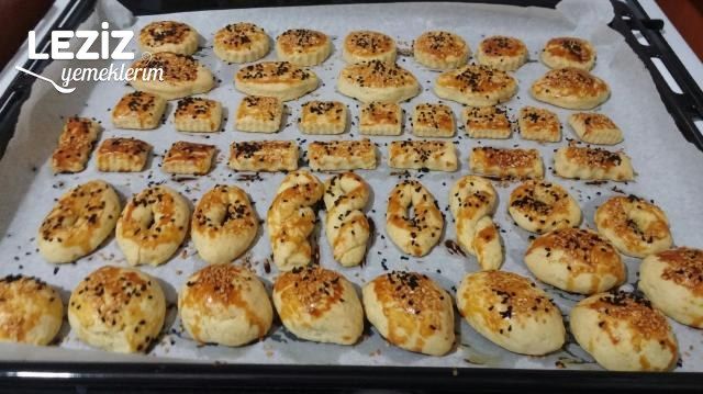 Pastane Usulü Tuzlu Kurabiyeler