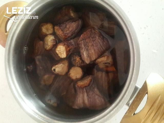 Kuru Patlıcan Dolması