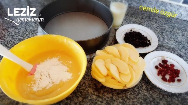 Mükemmel Elmalı Kek Leziz Yemeklerim