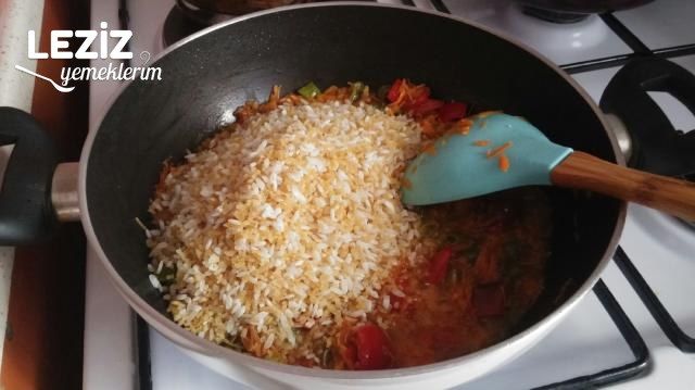 Şahane Ezogelin Pilavı