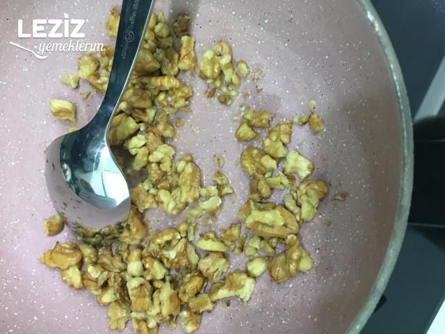 Yoğurtlu Ispanak Borani Tarifi, Nasıl Yapılır