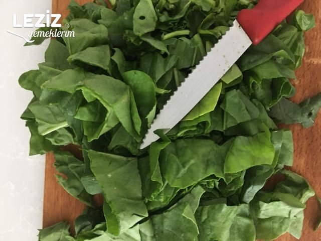 Yoğurtlu Ispanak Borani Tarifi, Nasıl Yapılır