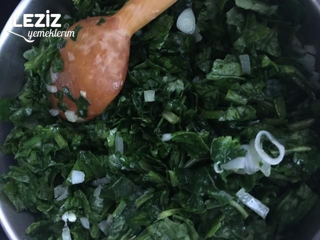 Yoğurtlu Ispanak Borani Tarifi, Nasıl Yapılır