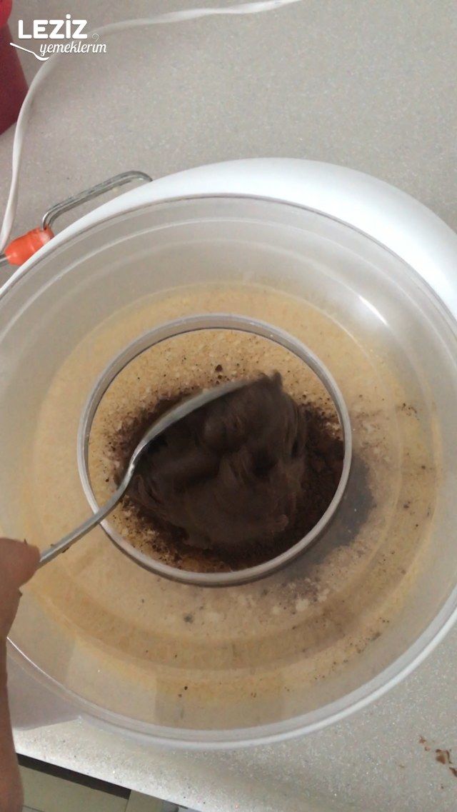 Nefis Nutellalı Kek Tarifi