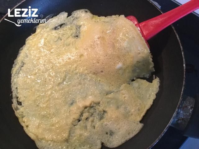 Yumurtalı Ispanak Rulo