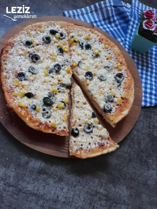 10 Dk Tava Pizzası (Mayalama Yok, Lezzeti Çok)