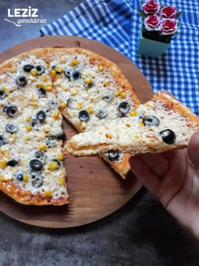 10 Dk Tava Pizzası (Mayalama Yok, Lezzeti Çok)
