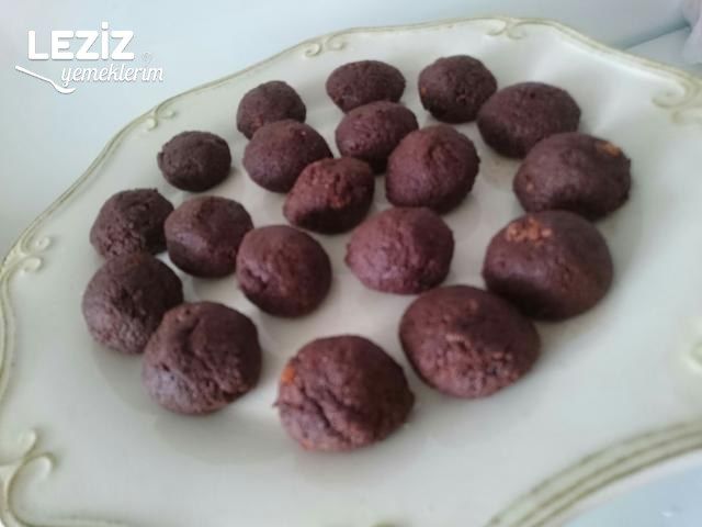 Pratik Kozalak Tatlısı