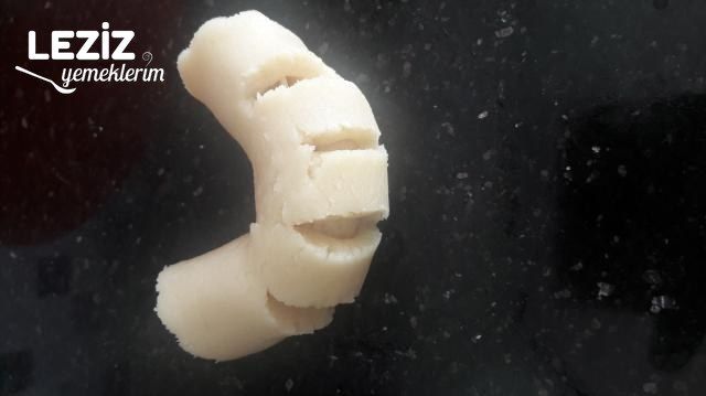 Kıyır Kıyır Elmalı Kurabiye Tarifi