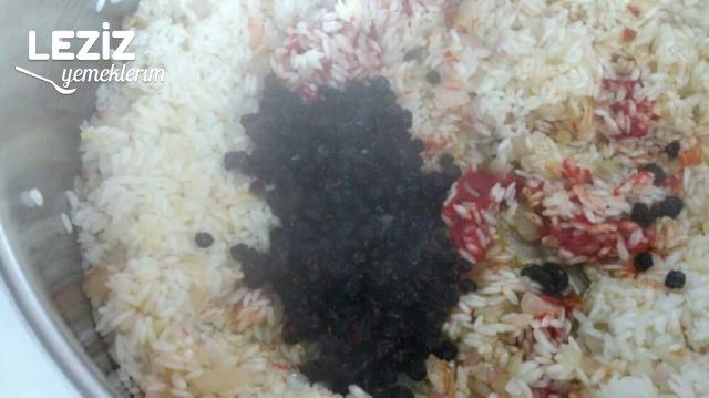 Kahve Aromalı Cevizli Zeytinyağlı Renkli Biber Dolması