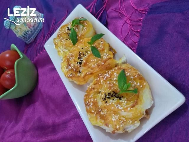 Güllaç Yaprağından Börek Yapımı Tarifi