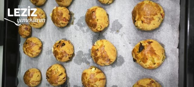 Kuru Domatesli Poğaça Tarifi