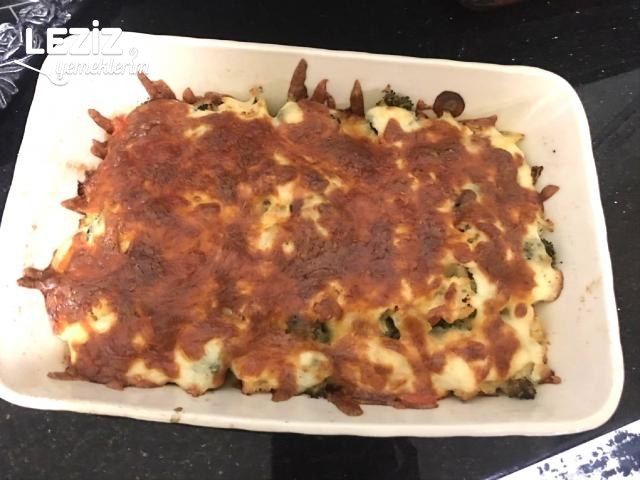 Fırında Beşamel Soslu Sebzeli Graten