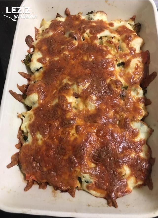 Fırında Beşamel Soslu Sebzeli Graten