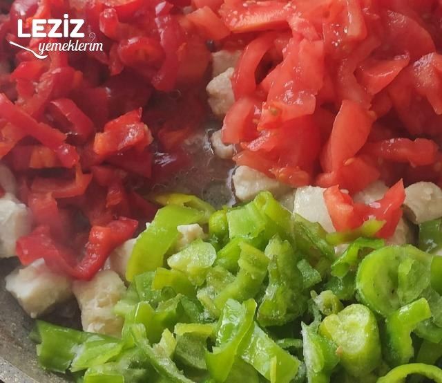 Kabaklı Beşamel Soslu Tavuk