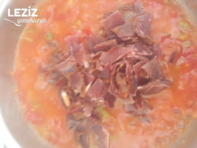 Pastırmalı Menemen Tarifi