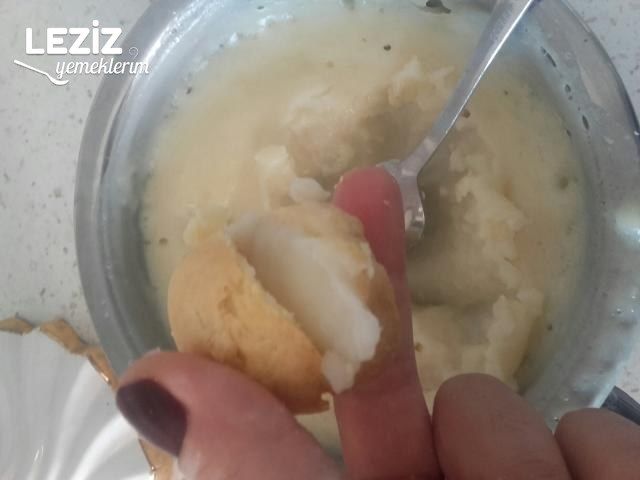 Enfes Ev Yapımı Profiterol Tarifi