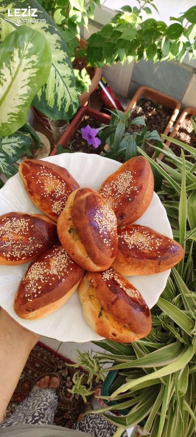 Pastane Poğaçası Nasıl Yapılır