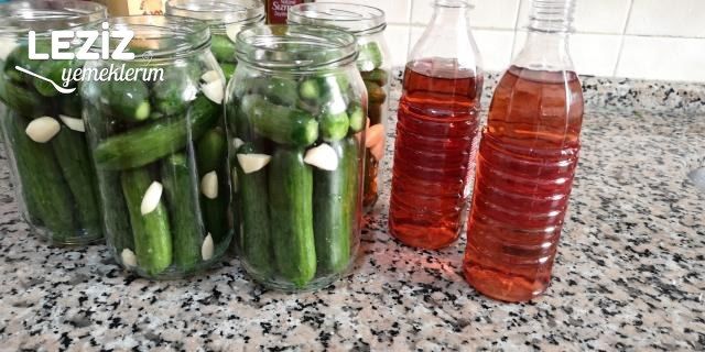 Kaynar Su İle Kütür Kütür Salatalık Turşusu
