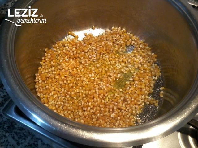 Patlamış Mısır Tarifi