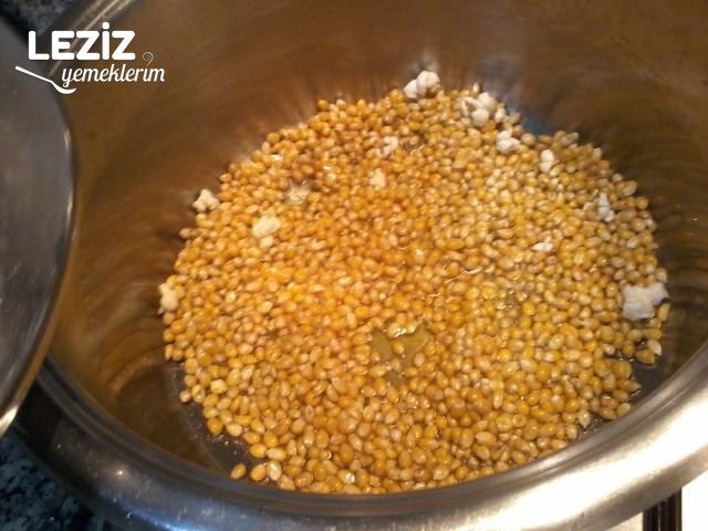 Patlamış Mısır Tarifi