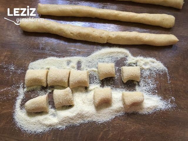 Şahane Lokmalık İrmik Tatlısı