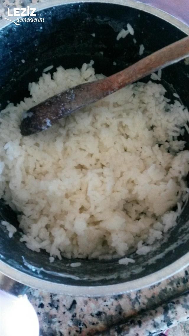 Pirinç Köftesi Yapılışı