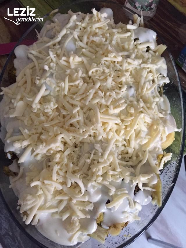 Fırında Başamel Soslu Brokoli