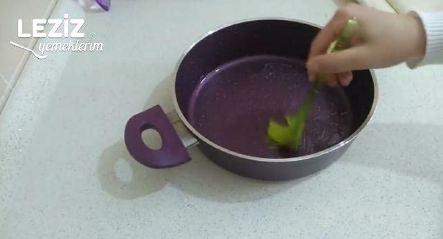 En Gerçekçi Yalancı Su Böreği