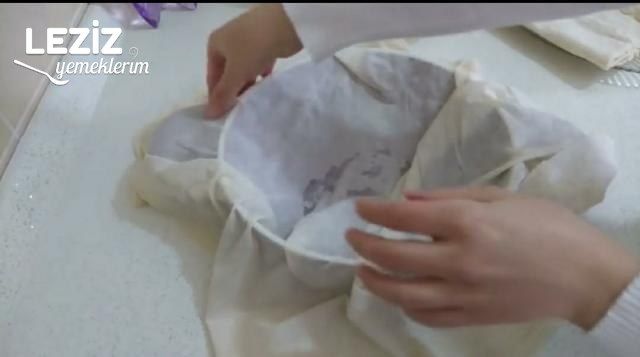 En Gerçekçi Yalancı Su Böreği