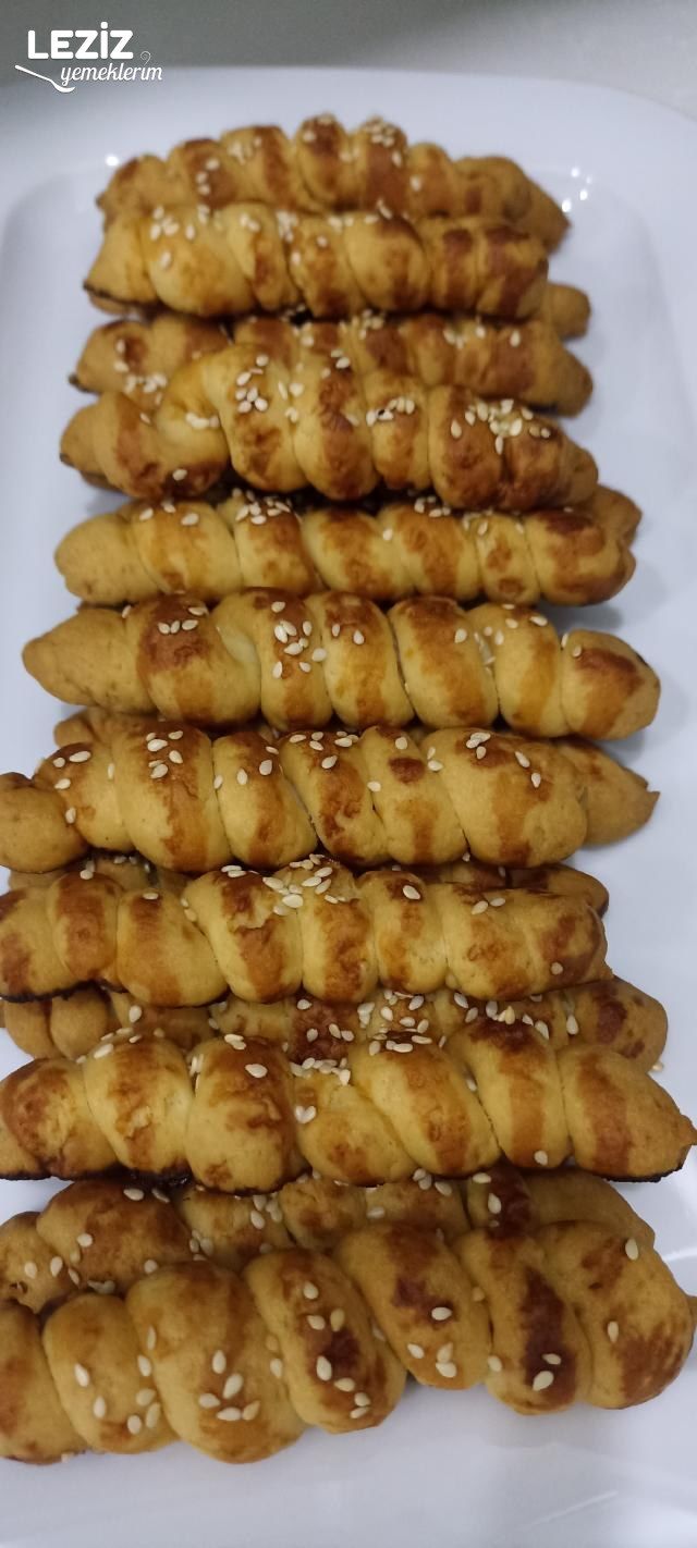 Bayatlamayan Sirkeli Pastane Tuzlusu Nasıl Yapılır