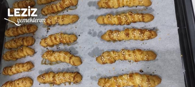 Bayatlamayan Sirkeli Pastane Tuzlusu Nasıl Yapılır