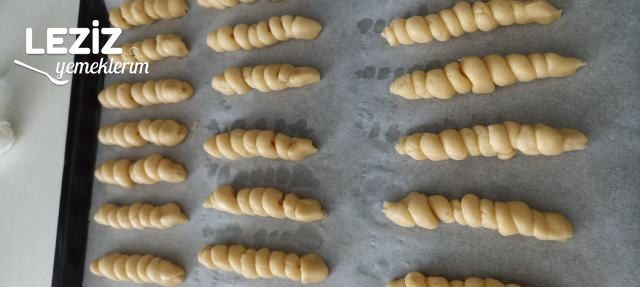 Bayatlamayan Sirkeli Pastane Tuzlusu Nasıl Yapılır