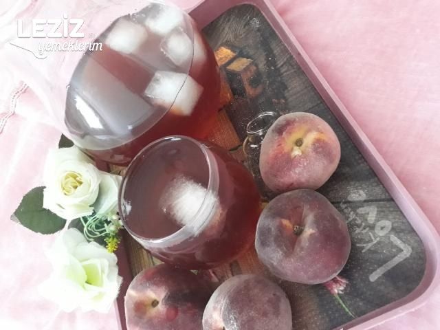 Şeftalili Buzlu Çay