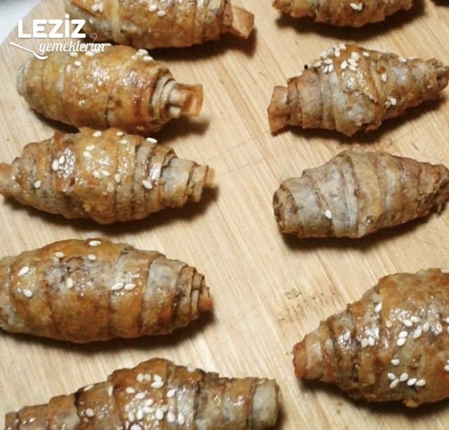 Mini Haşhaşlı Atıştırmalık Börek