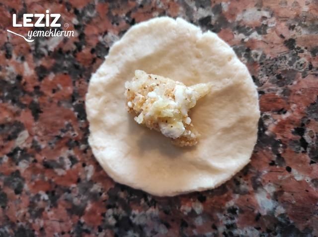 Patates Püreli Sütlü Poğaça Nasıl Yapılır