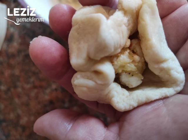 Patates Püreli Sütlü Poğaça Nasıl Yapılır
