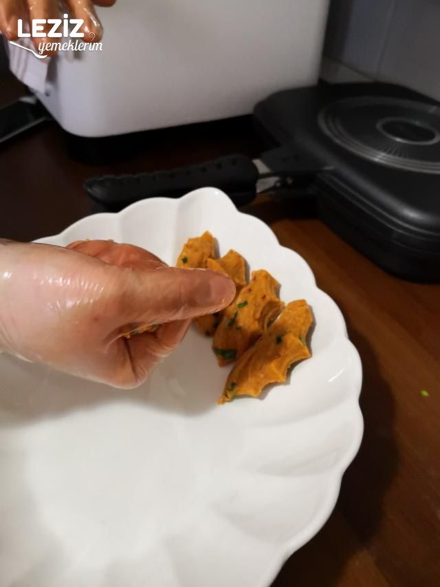 Mercimek Köftesi Tarifi (Aşama Aşama Detaylı Anlatım)