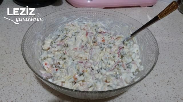 Nefis İtalyan Salatası