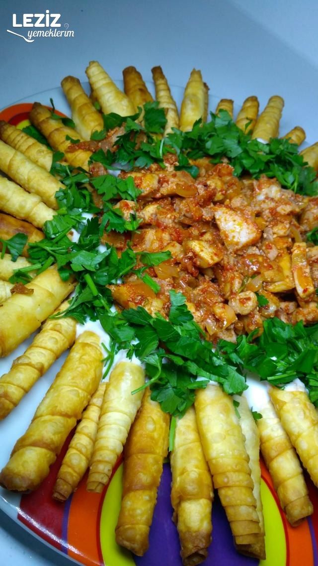 Tavuklu Çıtır Çıtır Kozalak Mantı