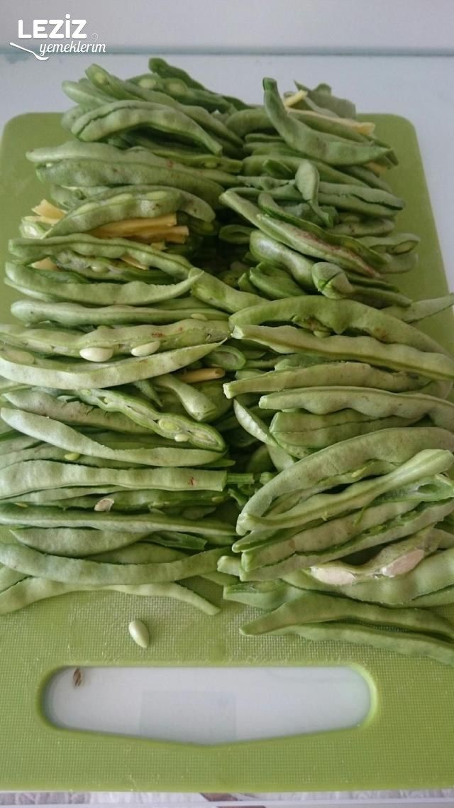 Zeytinyağlı Taze Fasulye (Püf Noktaları İle)