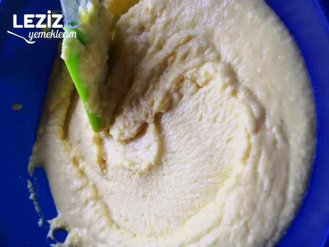 Cevizli Mısır Ekmeği