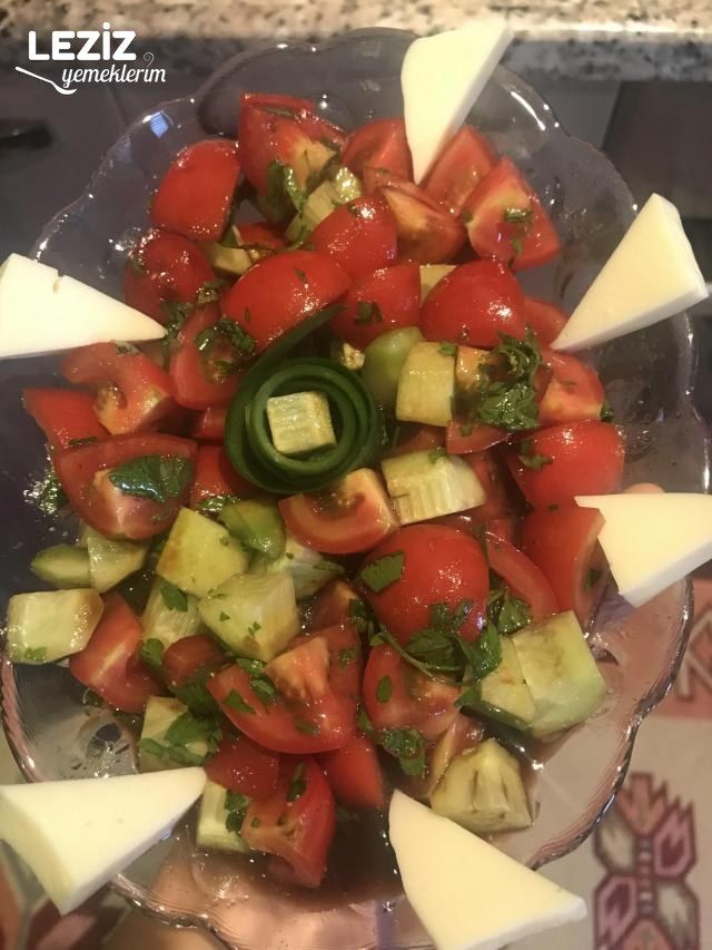 Nefis Kahvaltı Salatası