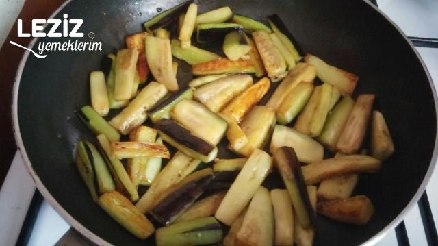 Domates Soslu Karışık Kızartma Tarifi