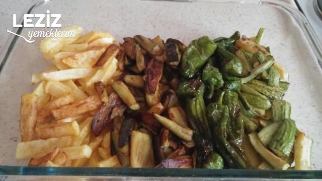 Domates Soslu Karışık Kızartma Tarifi