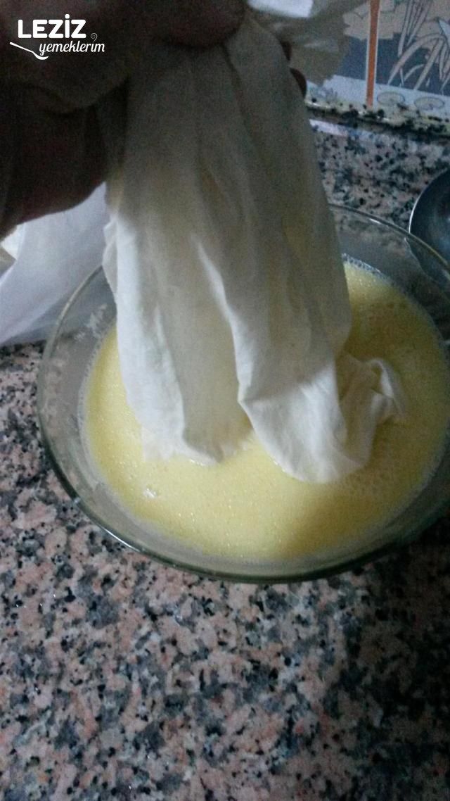 Nefis Kolay Yalancı  Su Böreği